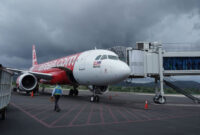  Penerbangan perdana AirAsia dari Kuala Lumpur ke Labuan Bajo membuka peluang baru bagi konektivitas internasional dan pariwisata. Foto: Tajukflores.com/Istimewa