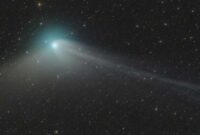 
Apa Itu Komet Setan yang Muncul April 2024 Saat Gerhana Matahari Total? (via REUTERS/DAN BARTLETT)