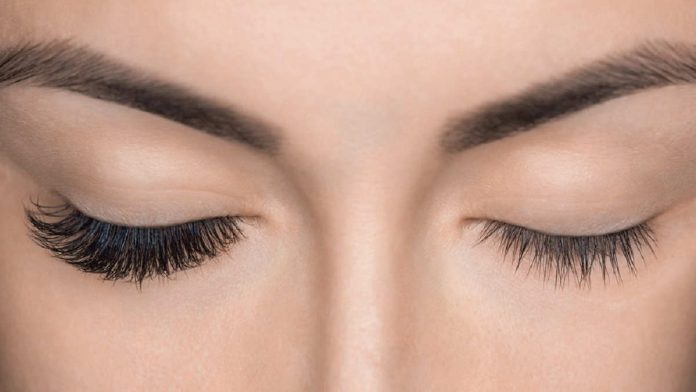 Apa bedanya eyelash dan eyelash extension