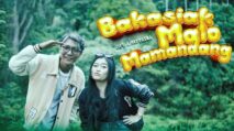 Download Lagu Eno Viola Bakasiak Mato Mamandang MP4