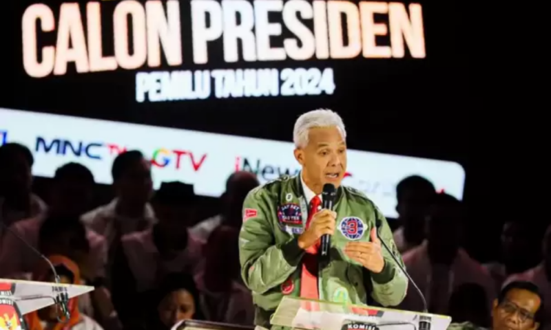 Calon Presiden Nomor Urut 3, Ganjar Pranowo dalam debat capres ke-3 Pilpres 2024 pada Minggu (7/1/2024) malam. Foto: Istimewa