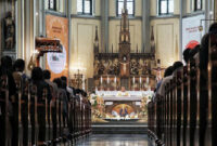 Suasana misa di Katedral Jakarta. Foto: Istimewa