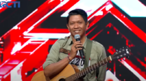 Kris Tomahu, kontestan X Factor Indonesia asal Maumere, Flores, NTT