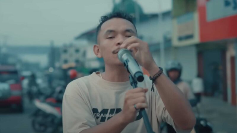 Lirik Lagu Manggarai Luju Theo Bagio