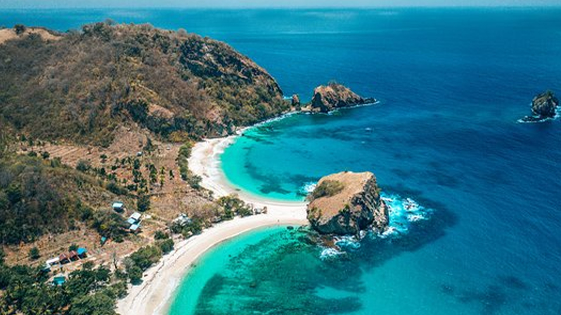 17 Destinasi Wisata Populer di Pulau Flores Menurut Rating Google Maps dan Google Review