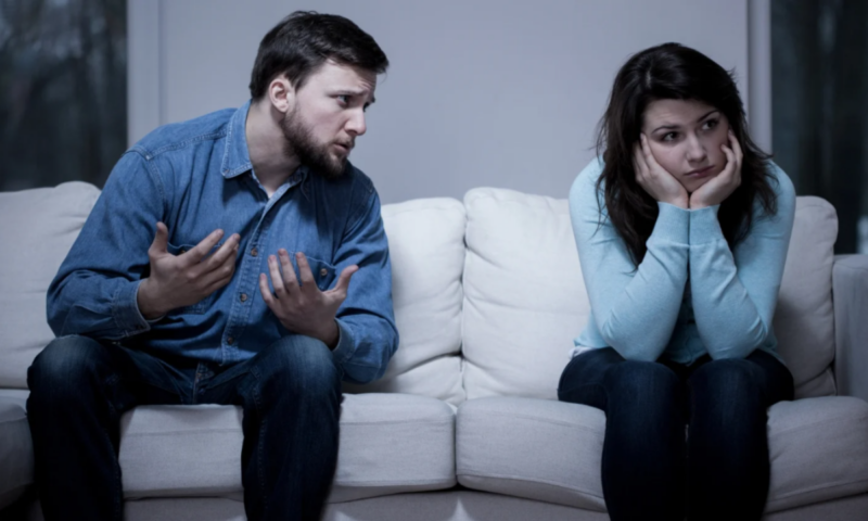 
9 Perilaku yang Tidak Boleh Anda Tolerir dari Pasangan, Menurut Psikologi
