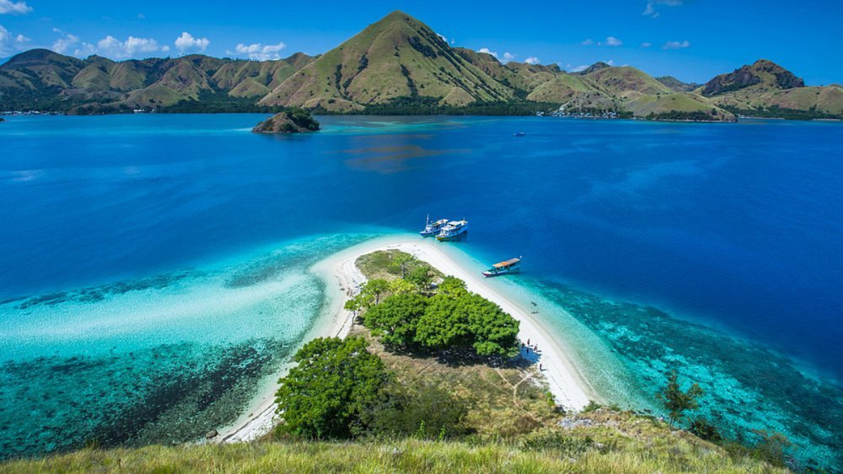 Pulau Kelor dekat dengan Pulau Komodo, Labuan Bajo, Manggarai Barat