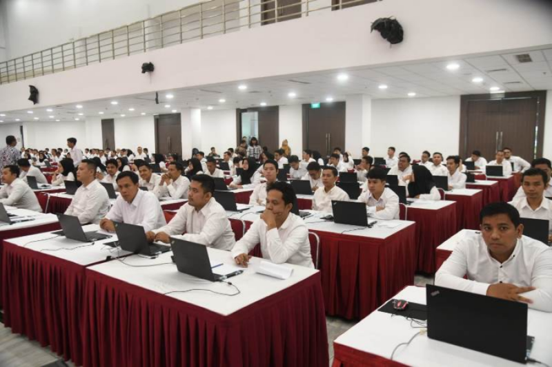 Sebanyak 2.648 calon mengikuti seleksi kompetensi untuk CPNS PPPK Kemenkumham di Auditorium Kampus Poltekip-Poltekim Kemenkumham, Tangerang, 21 November 2023. Foto: kemenkumham.go.id