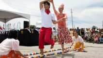 Menilik Tari Rangkuk Alu Manggarai dan Tinikling Filipina, Sejarah Kemiripan dan Perbedaannya!