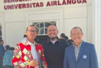 Ketua Umum Hidupkan Masyarakat Sejahtera (HMS) Center, Hardjuno Wiwoho bersama Guru Besar Hukum dari Universitas Airlangga Surabaya, Suparto Wijoyo (jas merah). Foto: Istimewa