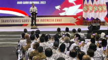 jokowi hut pgri