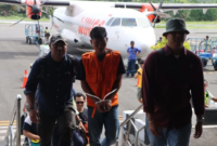 Polres Ende menangkap MD, pelaku penganiyaan ODGJ di Ende, NTT di Bali. Foto: Antara