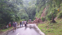 Hujan Deras dan Angin Kencang Landa Manggarai: Reo Tergenang Banjir, Akses Jalan Reo-Ruteng di Cibal Tersendat