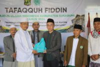 Acara inti Tafaqquh Fiddin adalah diskusi para ulama yang dipimpin oleh Ketua Bagian Fatwa MUI Kabupaten Sukabumi KH Sofyan Syarif. Foto: dok.Pondok Pesantren Daarut Tarmizi